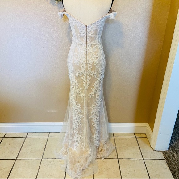 NWOT Lulus Promised Love White Beaded Lace Off-the-Shoulder Maxi Dress - Picture 6 of 16